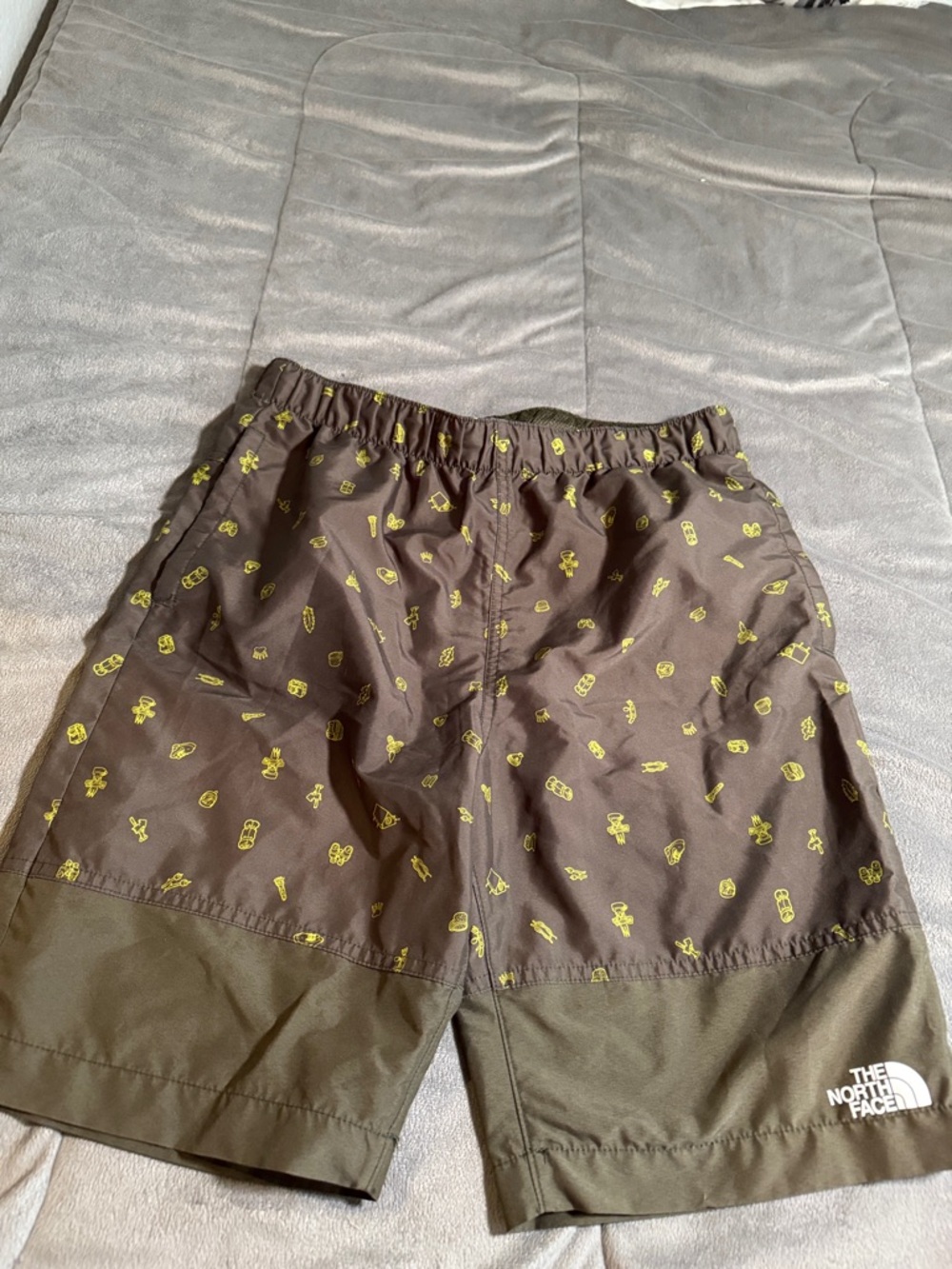 The North Face class V Olive Green Kids' Patterned Shorts water hiking xl 18/20